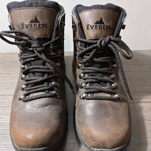 Everest Bob Waterproof Brown Leather Hiking Boots in Women's Size 9.5